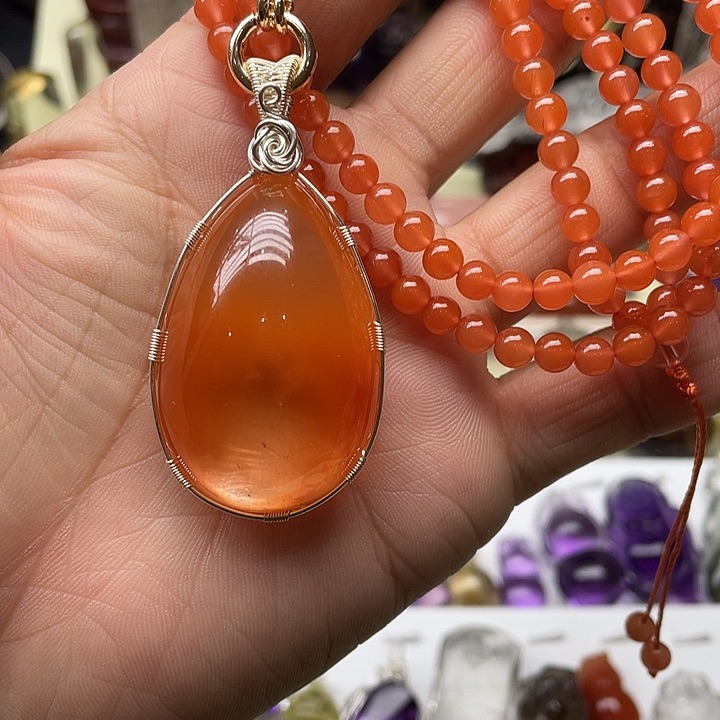 水晶颈饰未镶嵌红兔毛