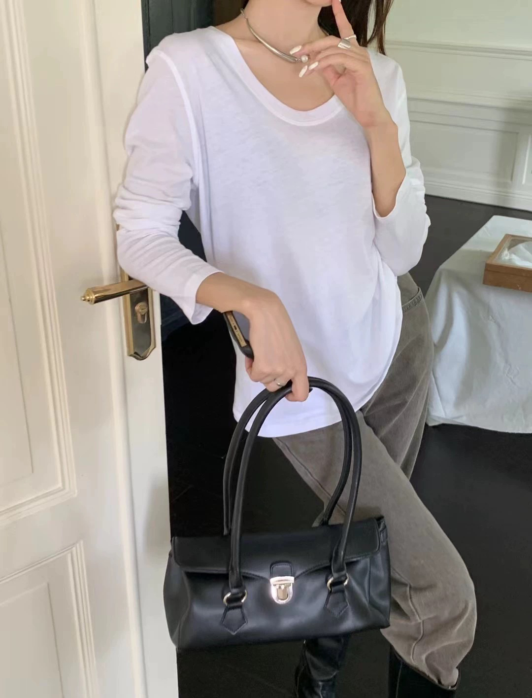 2025春款百搭时尚休闲女装显瘦长袖薄款设计感气质温柔洋气修身