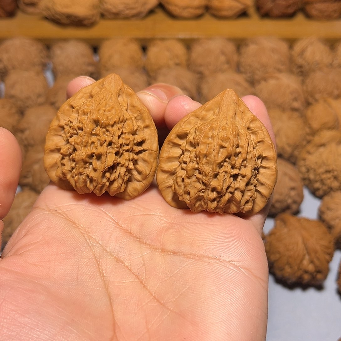 文玩核桃把件39原生态无药高端小众黑桃A 朱雀