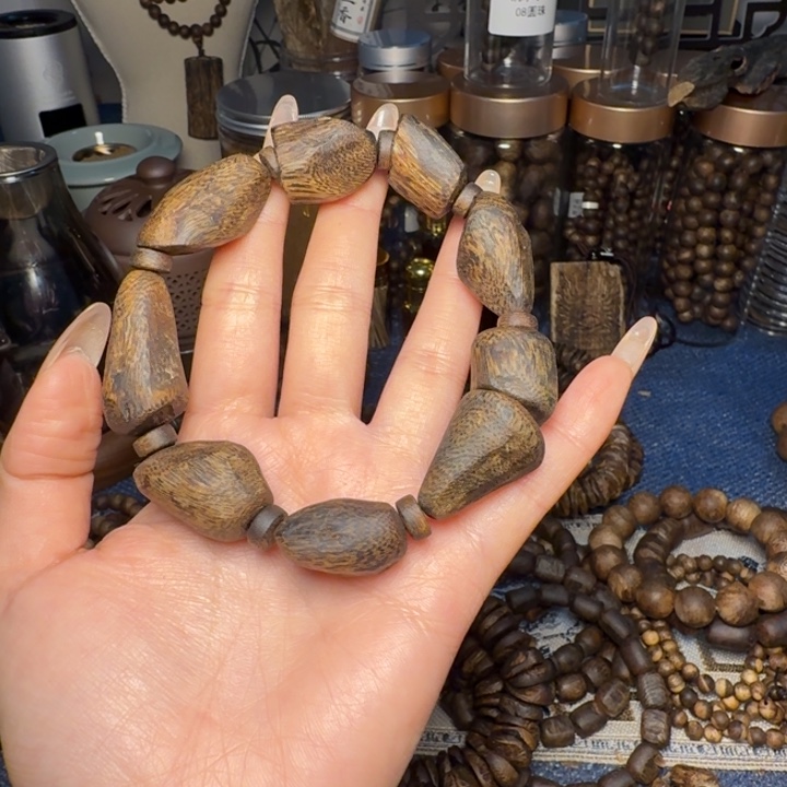 树脂制品用****7白奇树丁老料多样性发