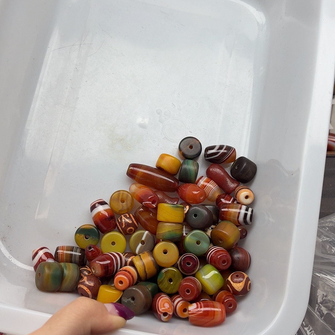 钮***财玛瑙/玉髓合金珠宝半成品