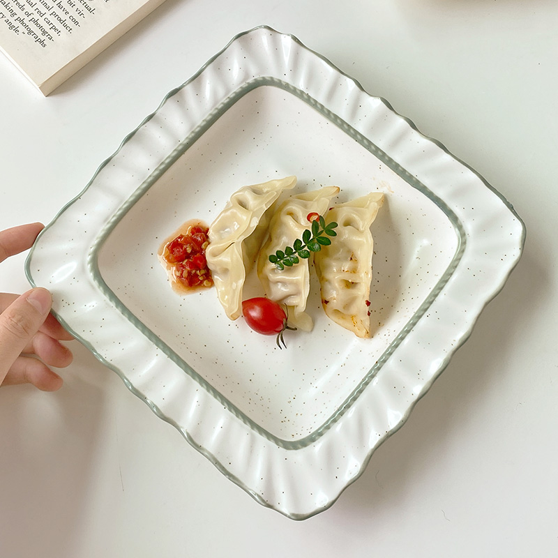 网红轻奢家用餐盘小清新方形盘子简约点心盘意面盘ins花边盘