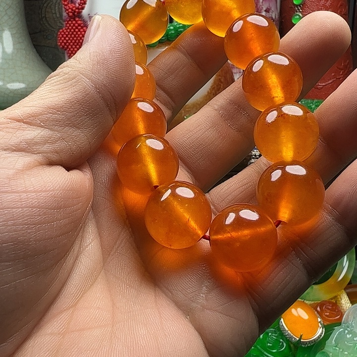 城***人翡翠未镶嵌颈饰新号开播