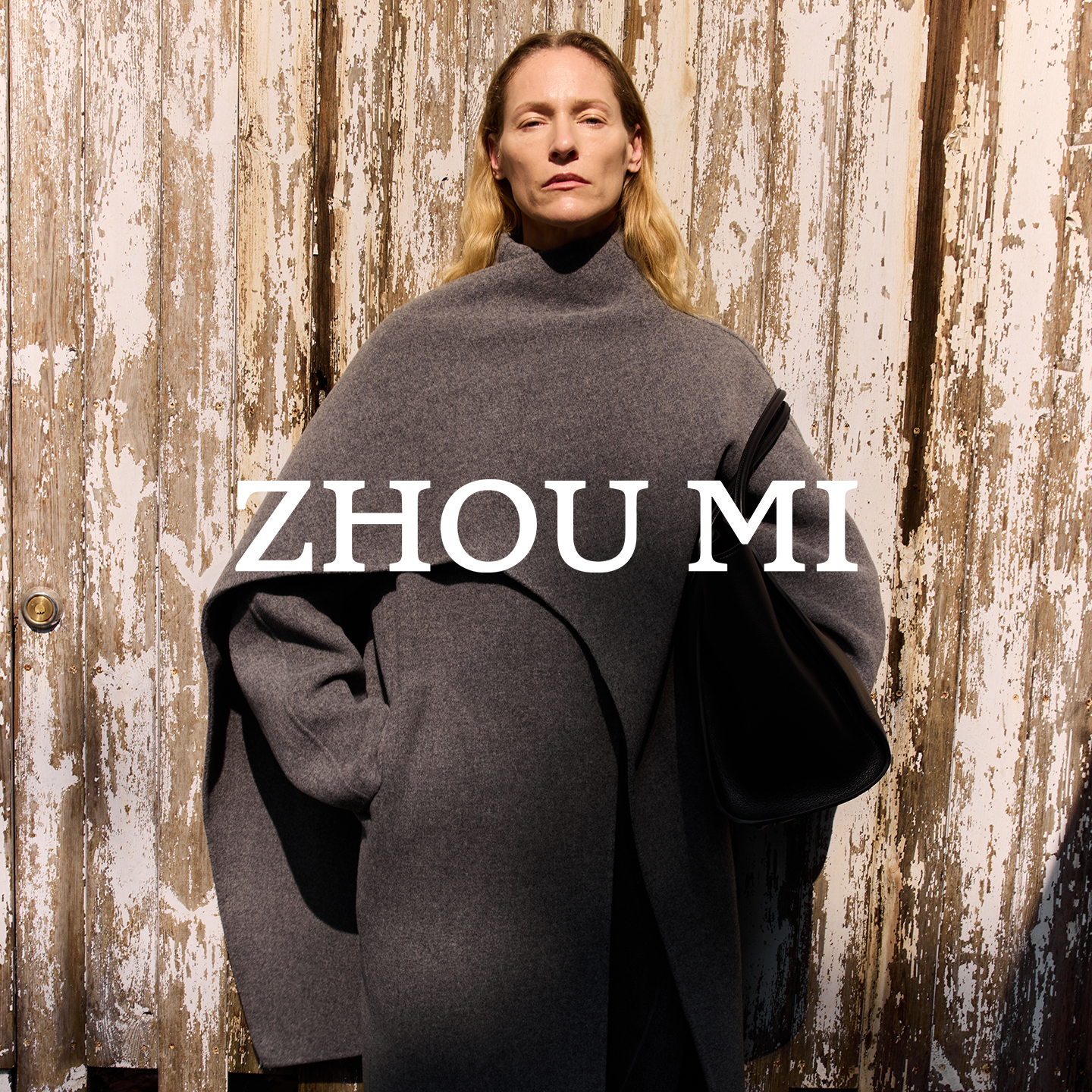 “手缝立绒”羊绒双面呢 一体式围巾领廓形大衣 ZY2992