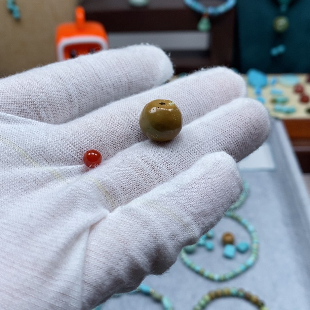 未镶嵌配饰南红玛瑙