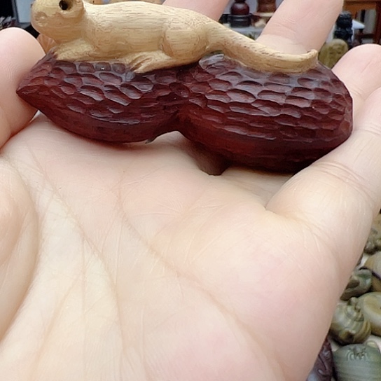 檀香紫檀（小叶紫檀）花生