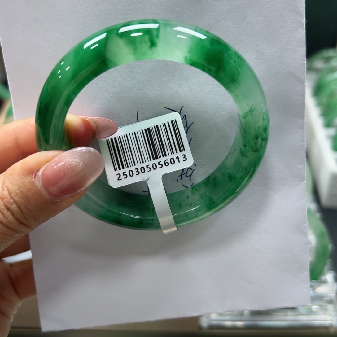 石英质玉手镯未镶嵌天***鸥