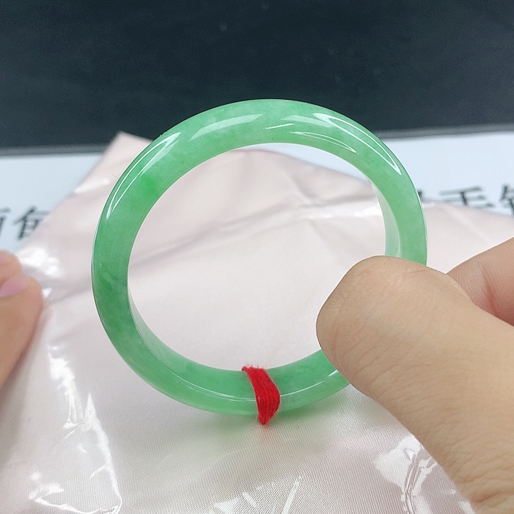 未镶嵌手镯翡翠圈51。05031