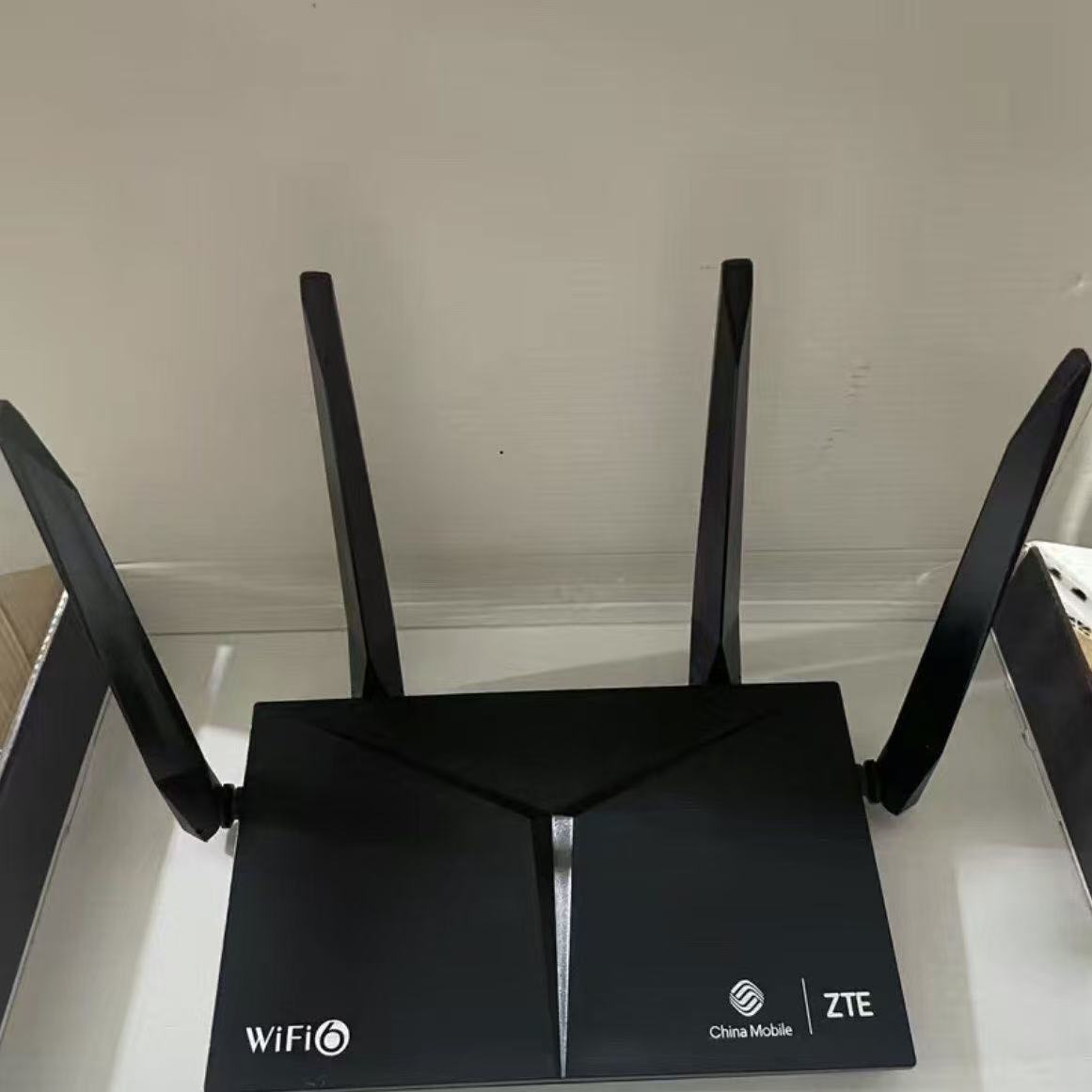 9成新中兴e2615路由器移动无线Wi-Fi6穿墙1800兆全网通宿舍家用