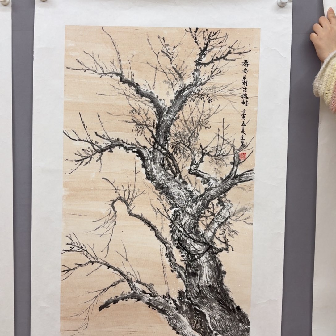 国画艺术家真人手绘