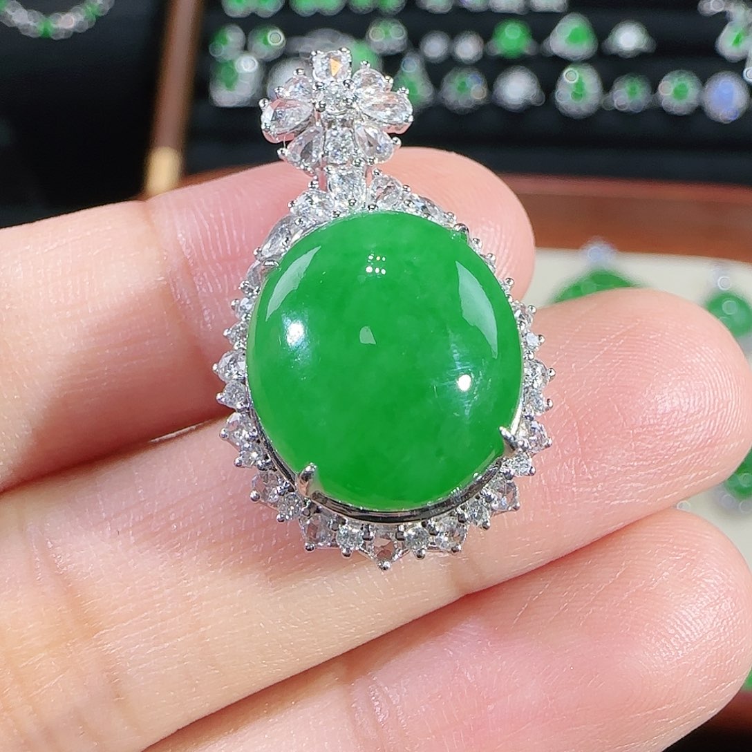 翡翠18K金镶嵌吊坠(不含链)