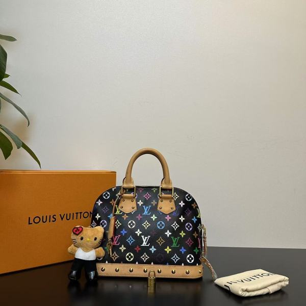 95新/路易威登/市场价26800/包包/250123XZ0018