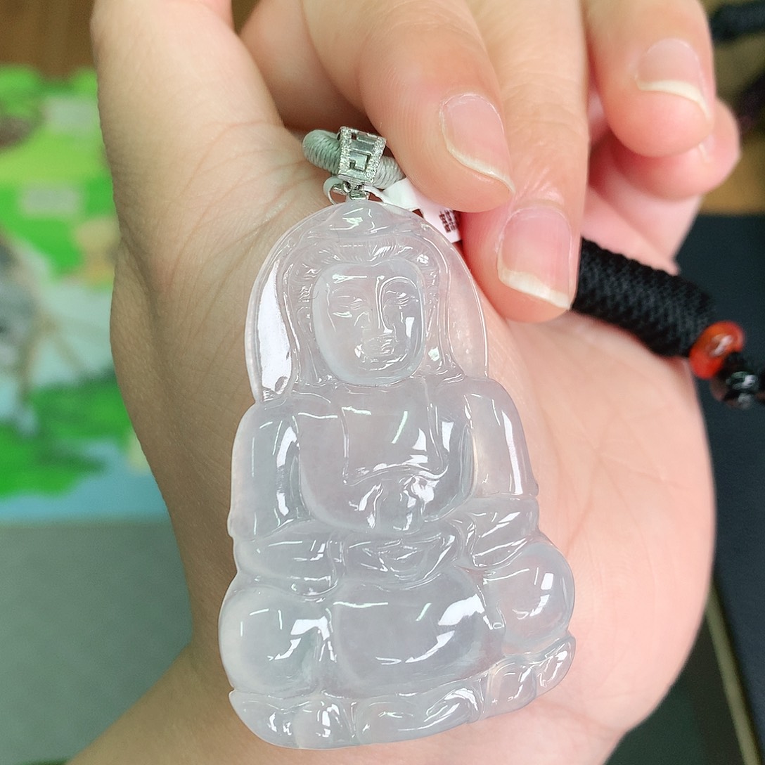 翡翠颈饰18K金镶嵌高冰观音53*34.5*5.6