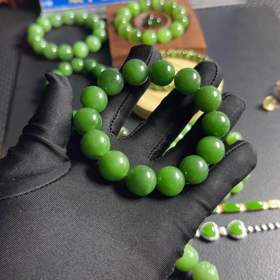 和田玉（碧玉）手串未镶嵌L****.