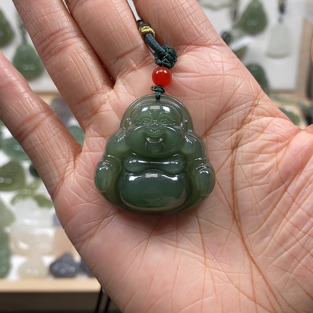 和田玉颈饰未镶嵌卡35