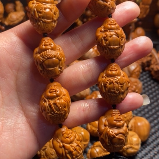 橄榄核吊坠大脸弥勒