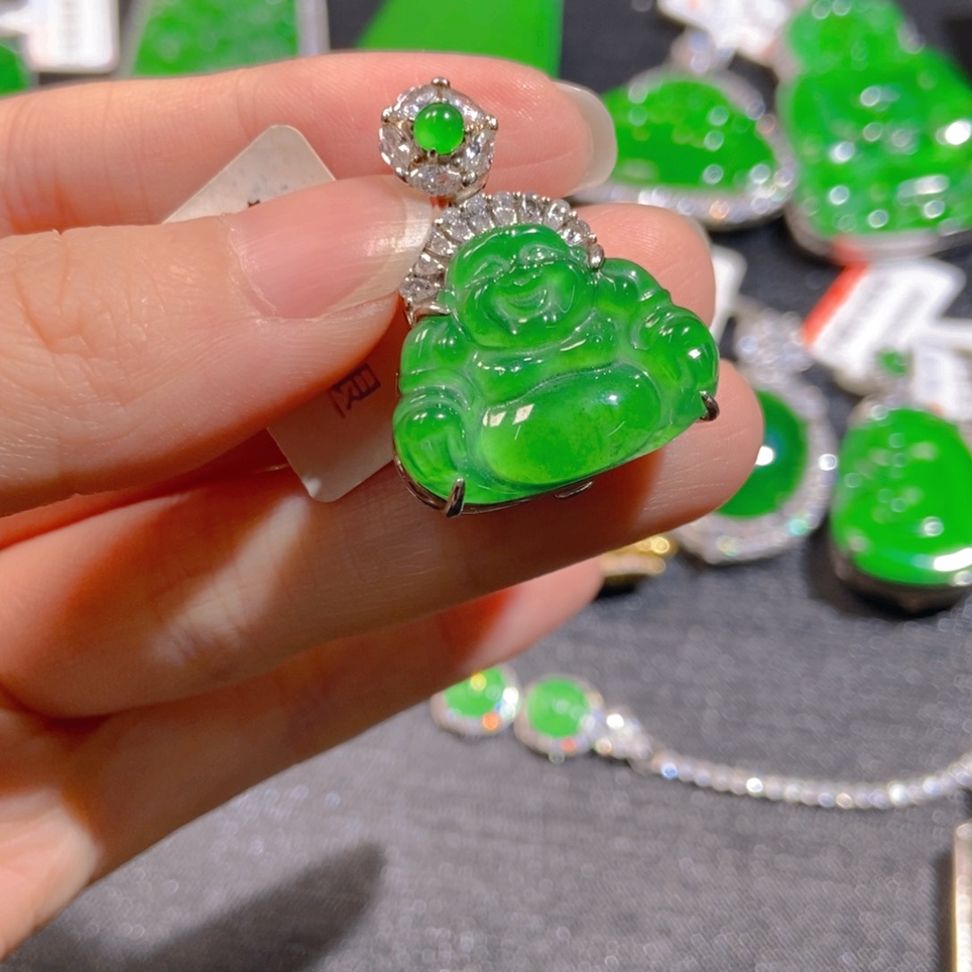 翡翠未镶嵌吊坠(不含链)