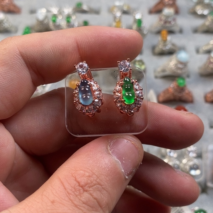 翡翠未镶嵌戒指耳钉