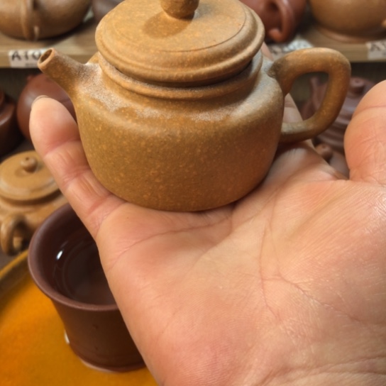 飞***紫砂茶壶将坡泥中90豪升左右