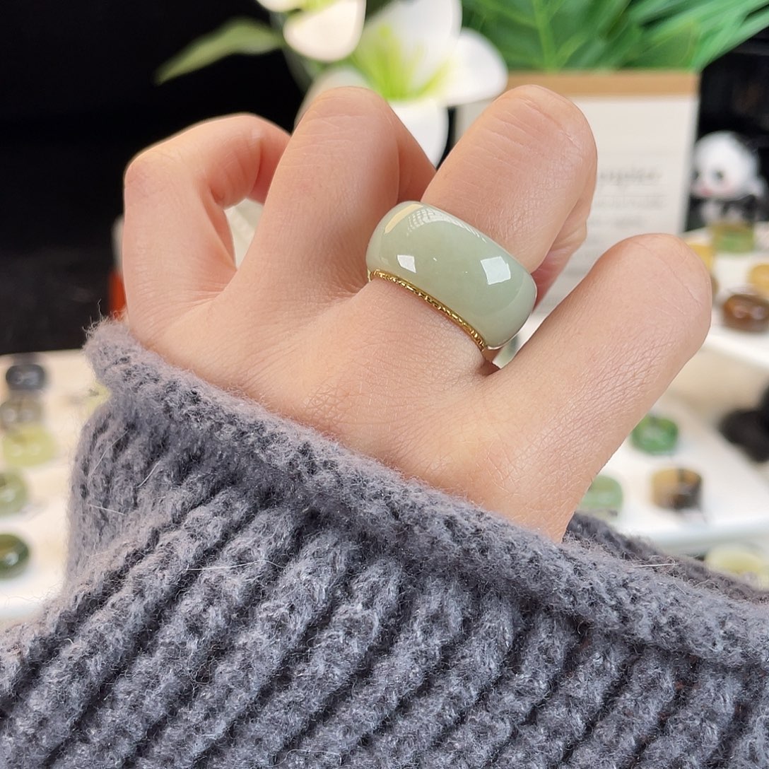 和田玉未镶嵌戒指E14牛奶布丁轮胎18.1