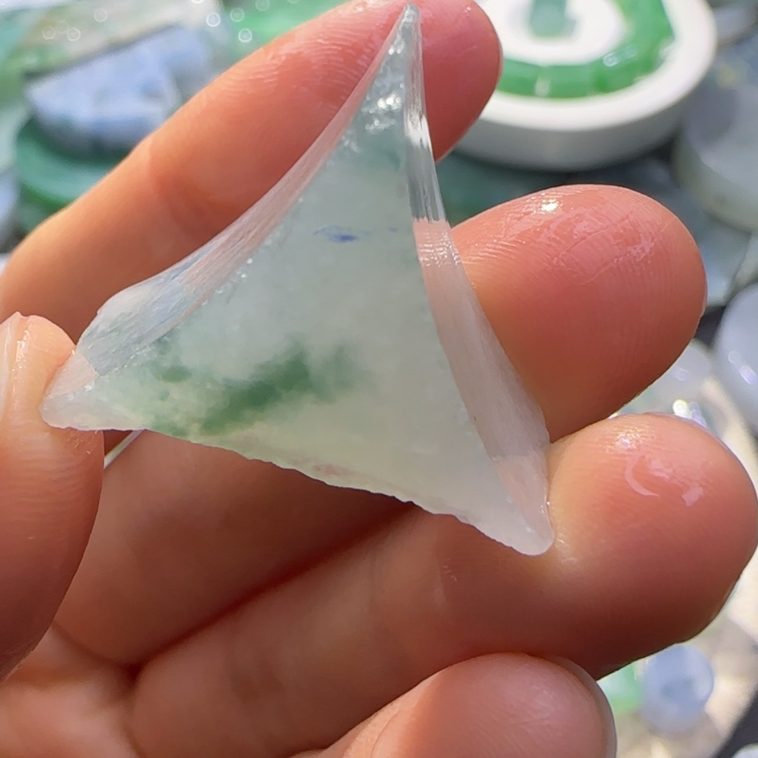 定制翡翠未镶嵌翡翠