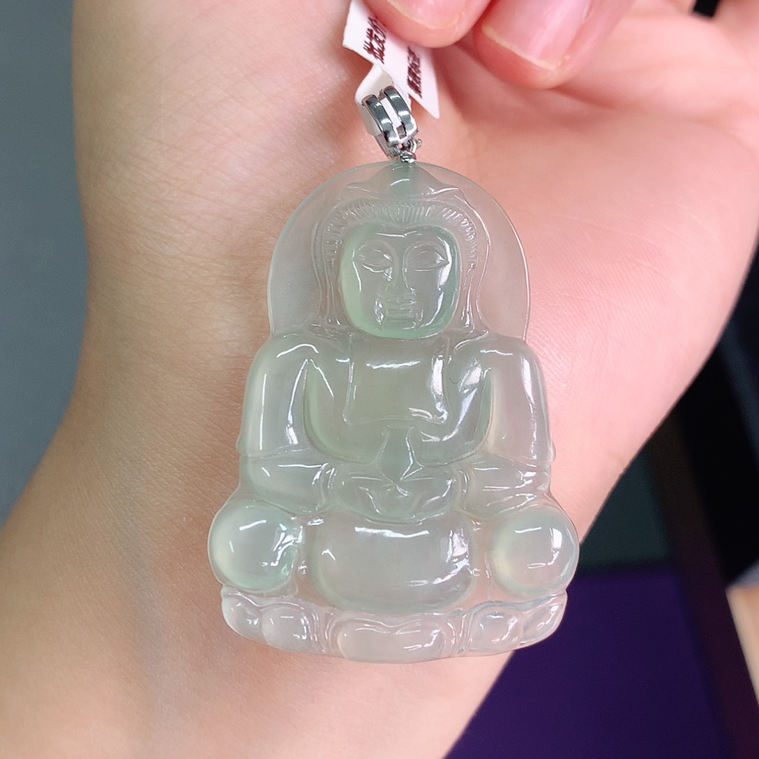 颈饰18K金镶嵌翡翠43.5-32-3.8