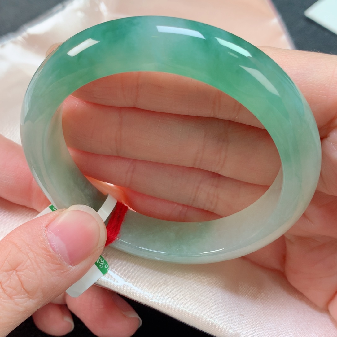 未镶嵌手镯翡翠缅甸天然翡翠手镯5556