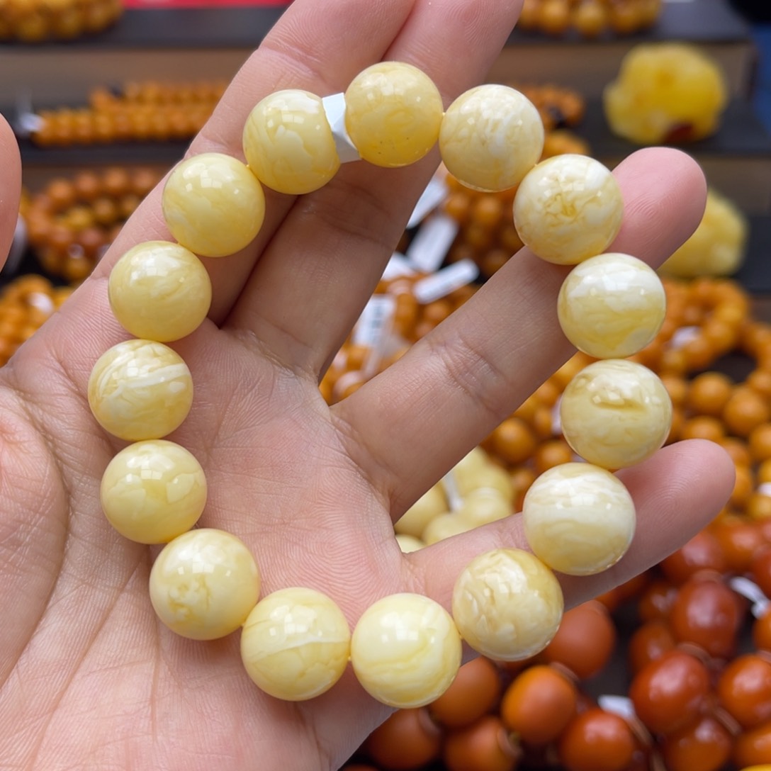 蜜蜡珠宝奇石未镶嵌