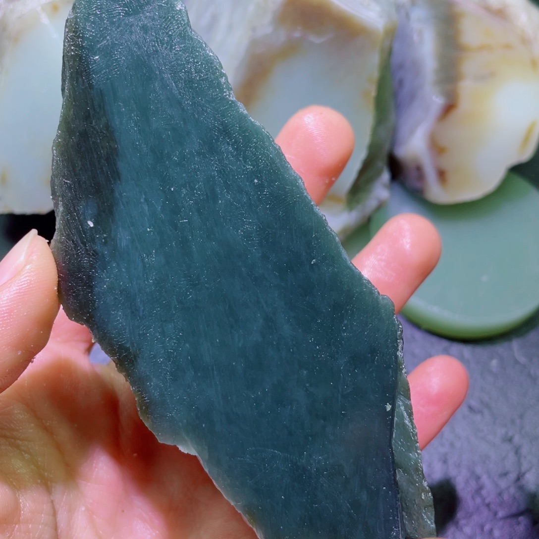 和田玉（糖玉）未镶嵌珠宝半成品