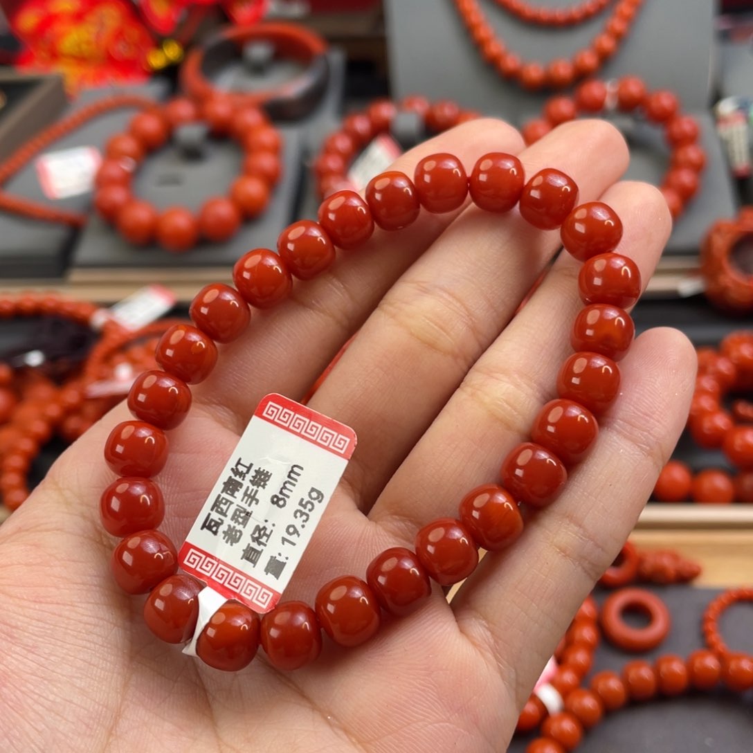 南红玛瑙8+mm 单圈未镶嵌D****a