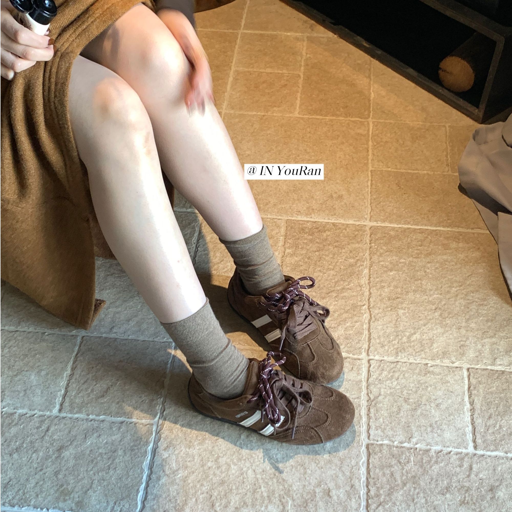 周悠然秋冬百搭棕色德训鞋 暴走一万步不累脚