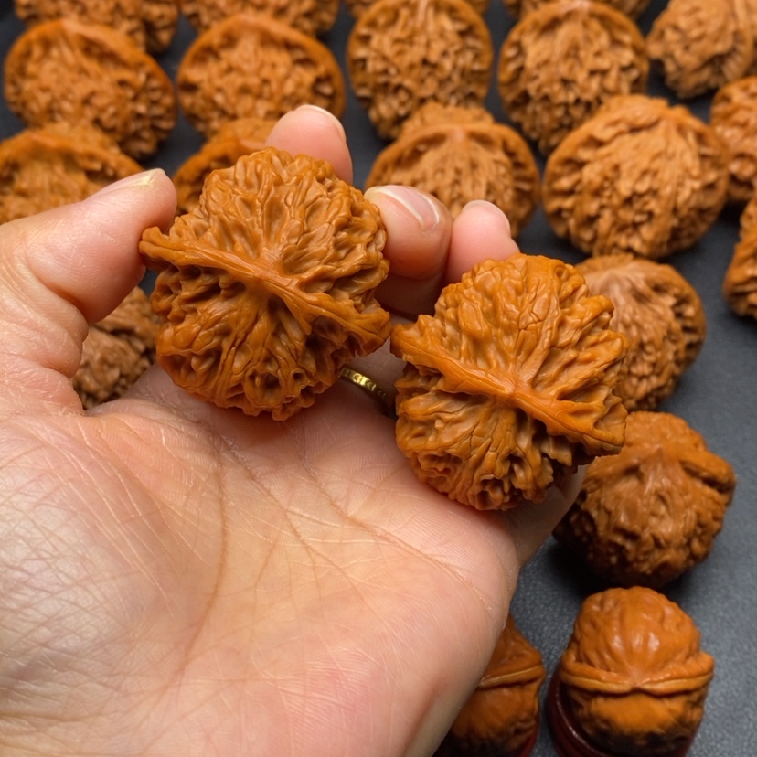 【闪购商品】文玩核桃把件41苹果园