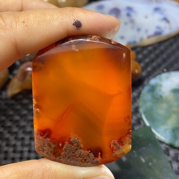 玛瑙/玉髓颈饰足银镀金镶嵌我**空