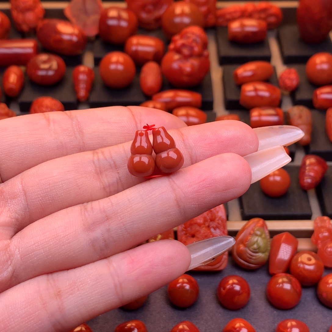 南红玛瑙未镶嵌原矿葫芦弟子珠8mm