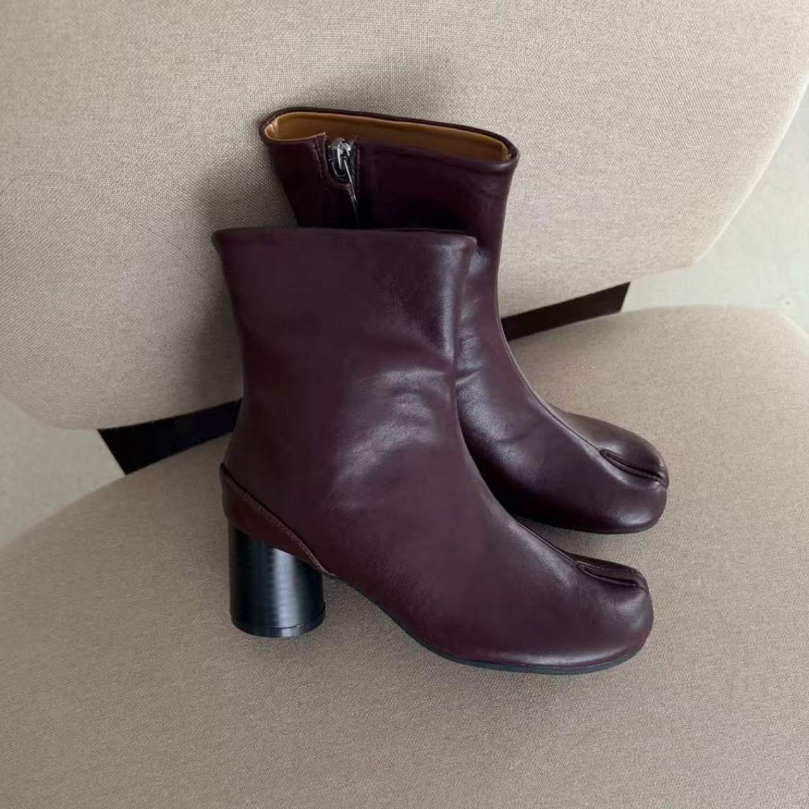 春秋新款小众分趾复古中筒靴#B108−1