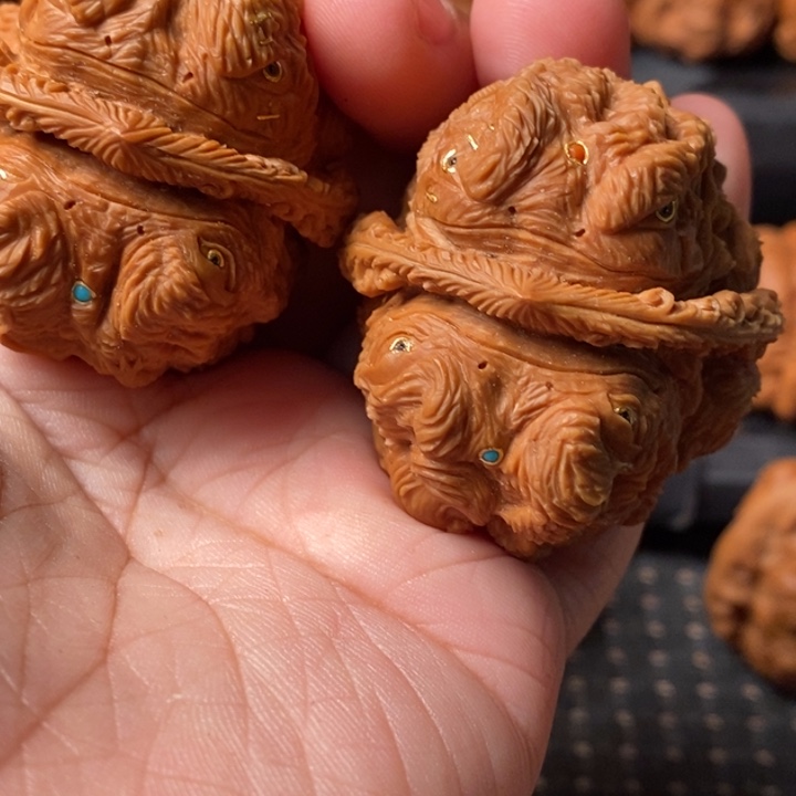 T***F文玩核桃把件金蟾