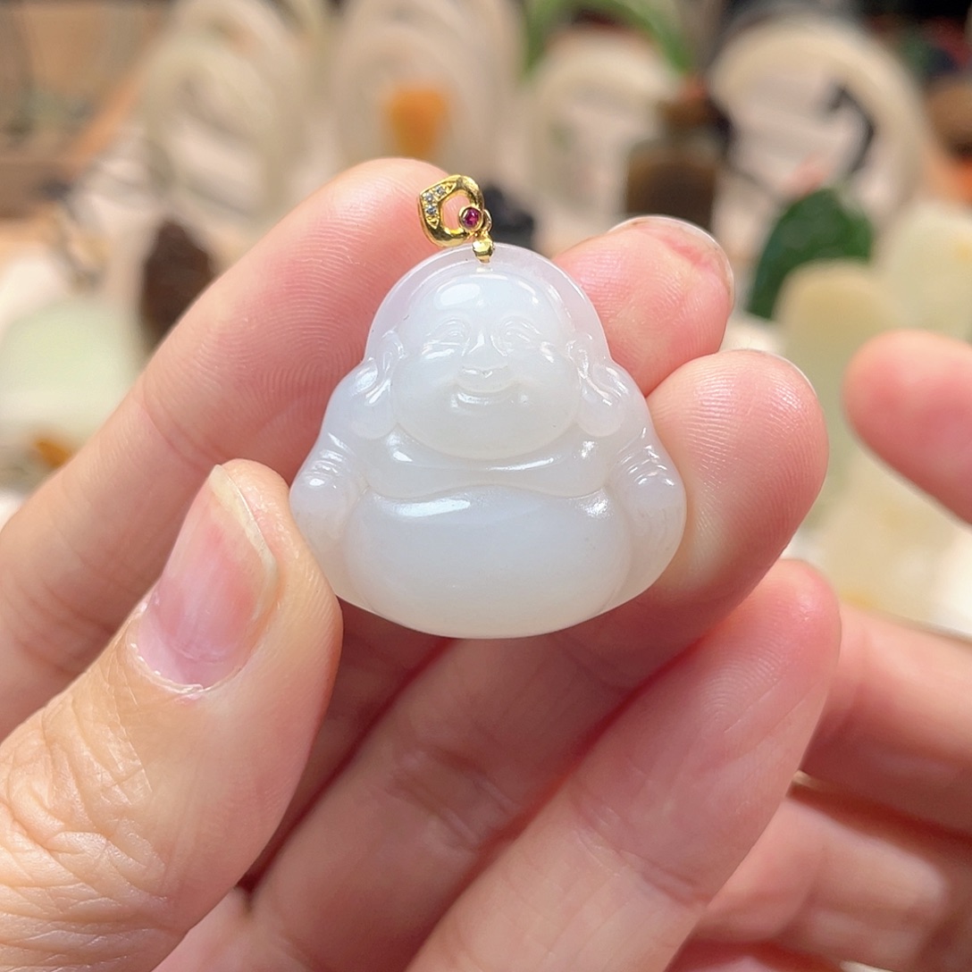 和田玉18K金镶嵌颈饰