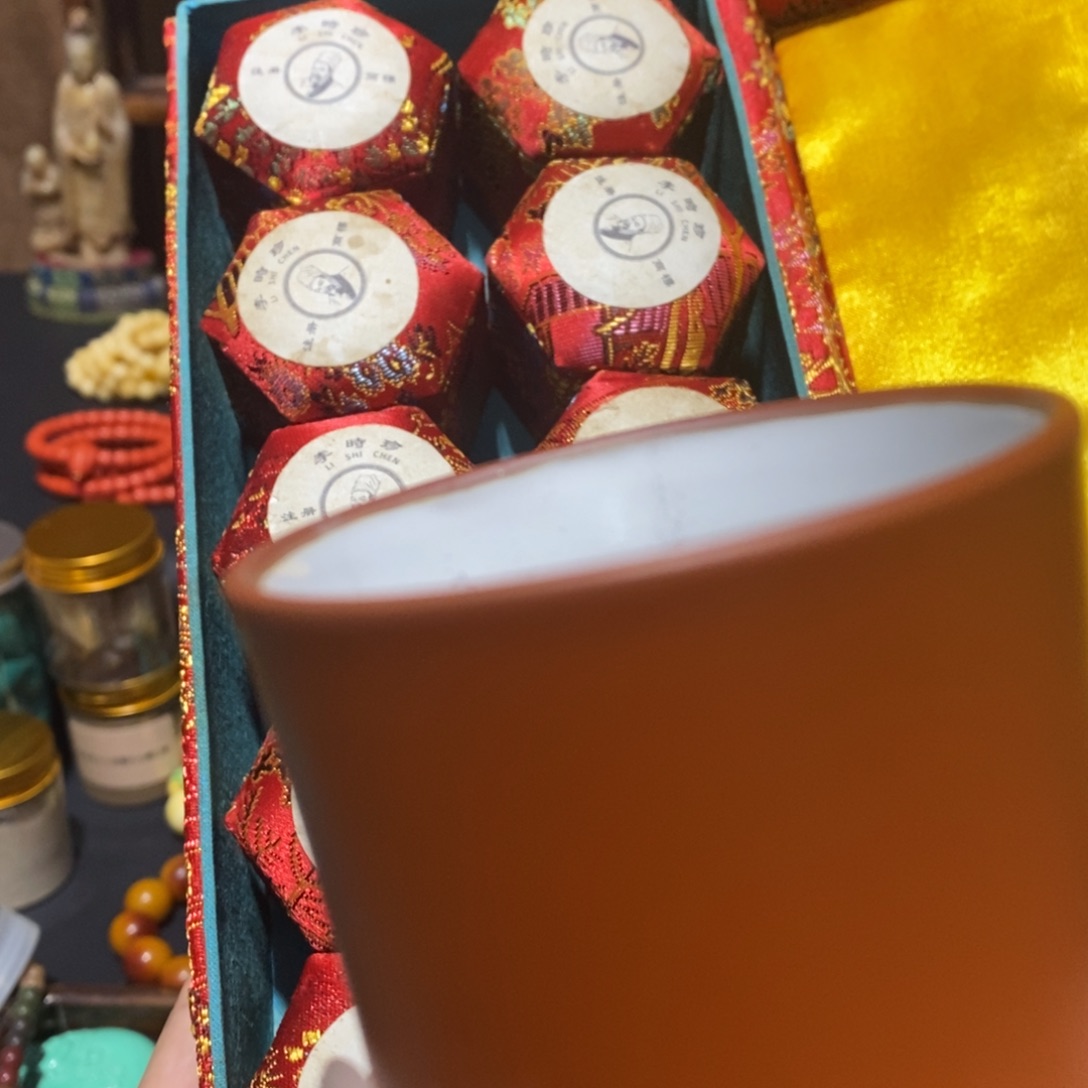 瓷片哈哈哈哈哈哈哈哈哈哈