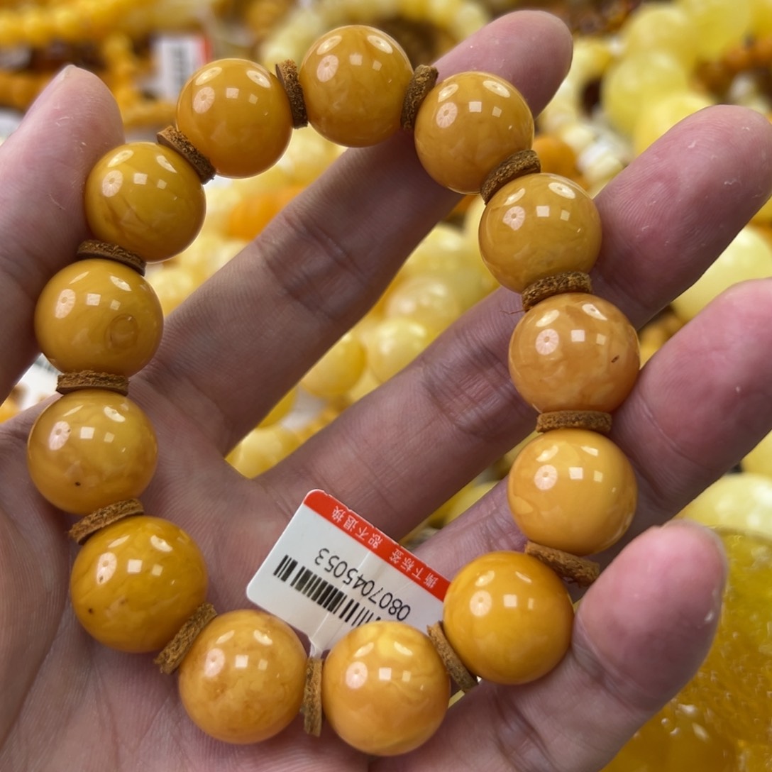 琥珀珠宝奇石未镶嵌