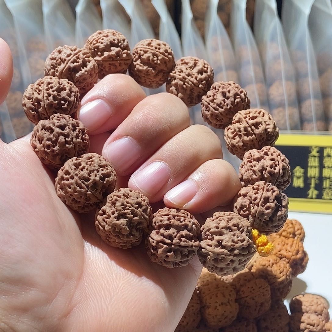 吊坠金刚菩提原生态满肉梅花23mm