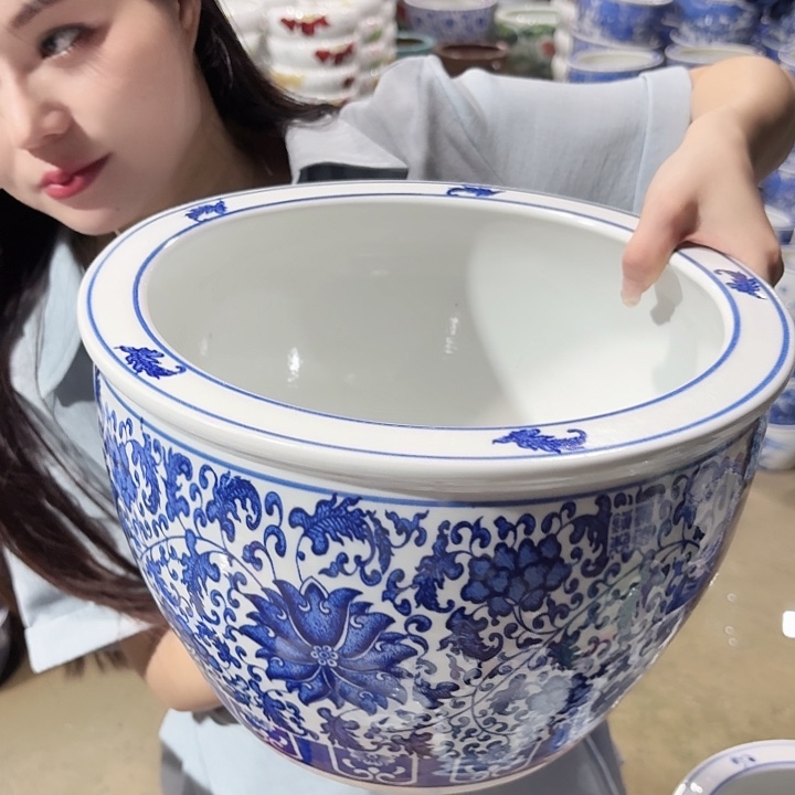 瓷片口径30厘米 高度21厘米