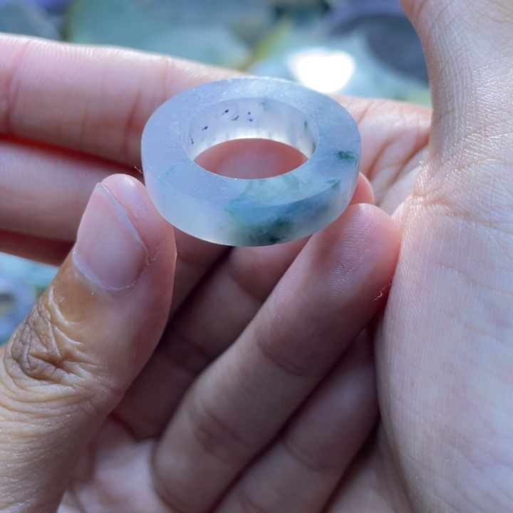 未镶嵌定制翡翠翡翠定制