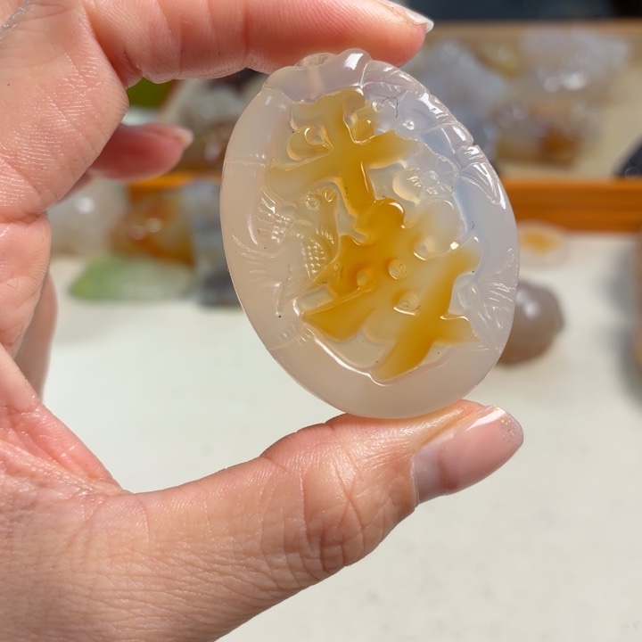 玛瑙/玉髓未镶嵌吊坠(不含链)