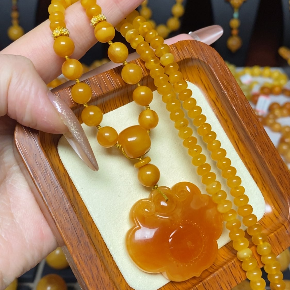 【闪购商品】蜜蜡颈饰未镶嵌项链