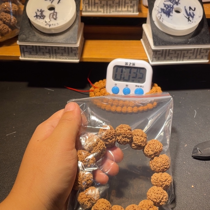 模***者金刚菩提手串这个