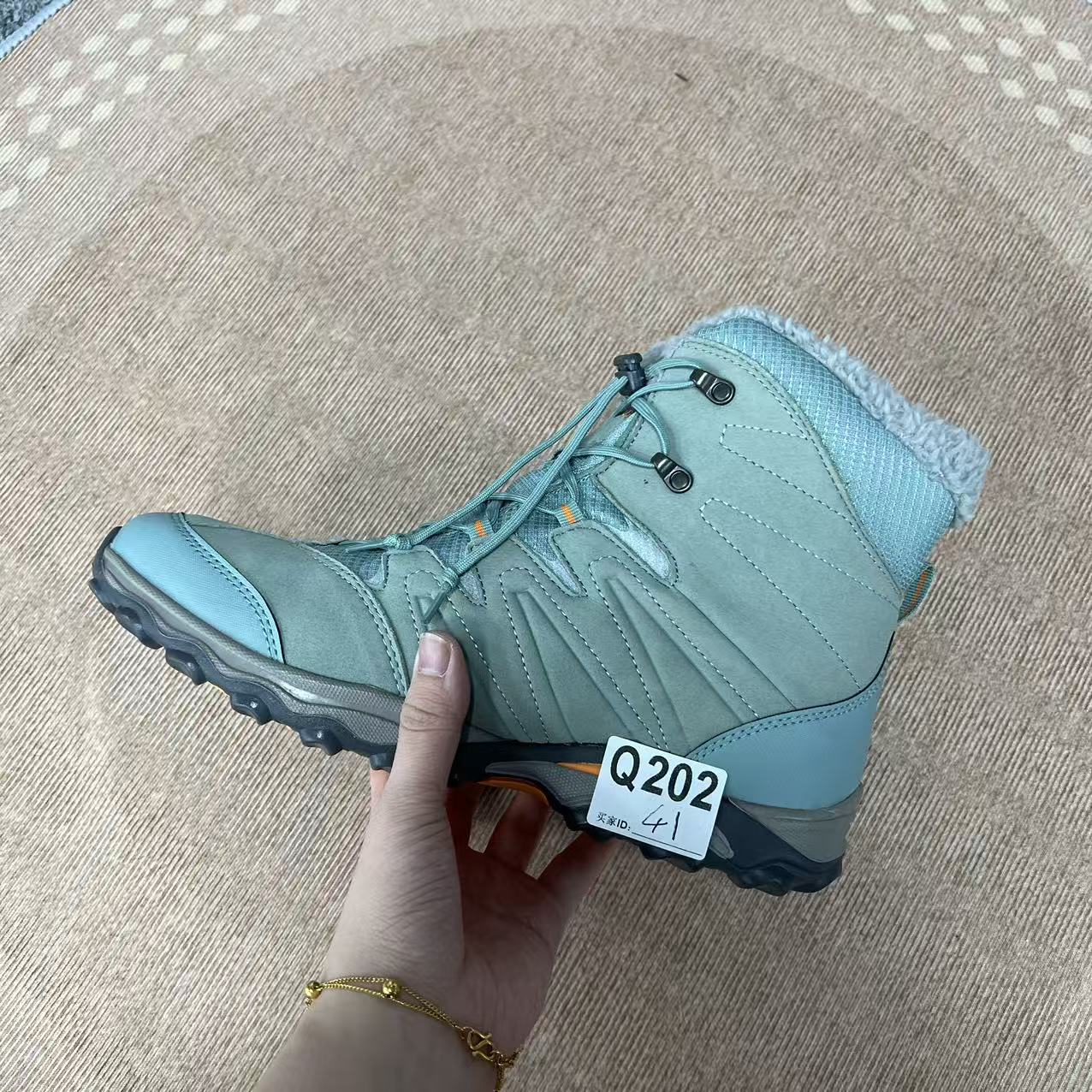 3-新款户外运动百搭休闲鞋 Q202