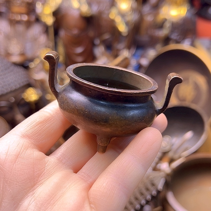 铜1266678867886677777