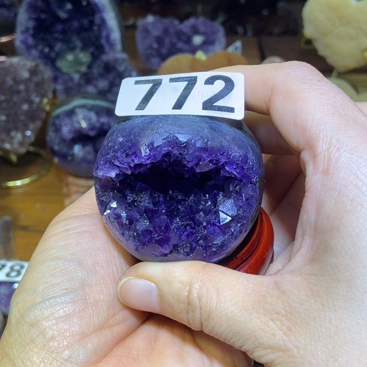 大型摆件（非配饰）紫晶未镶嵌