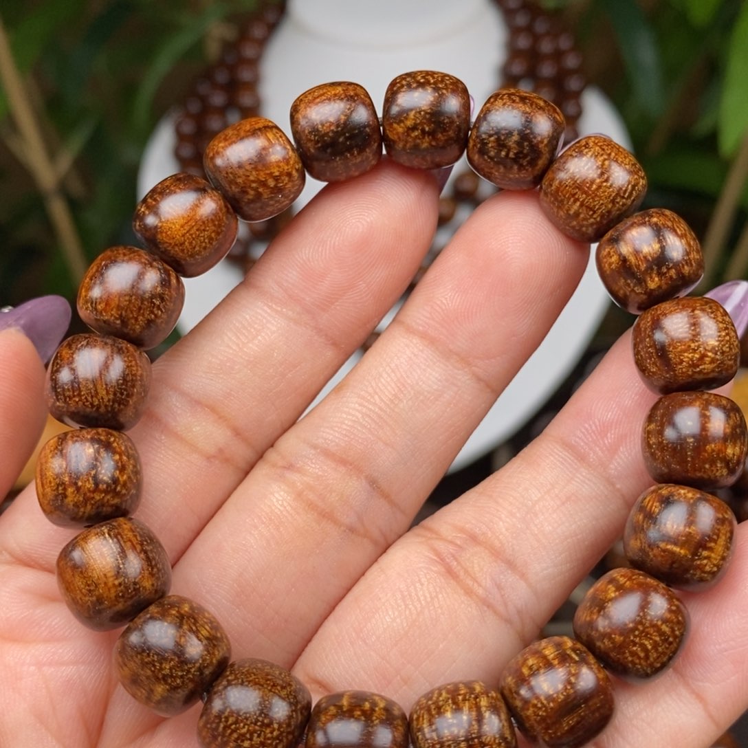 贡木手串/手链贡木10×11黑龙留疤