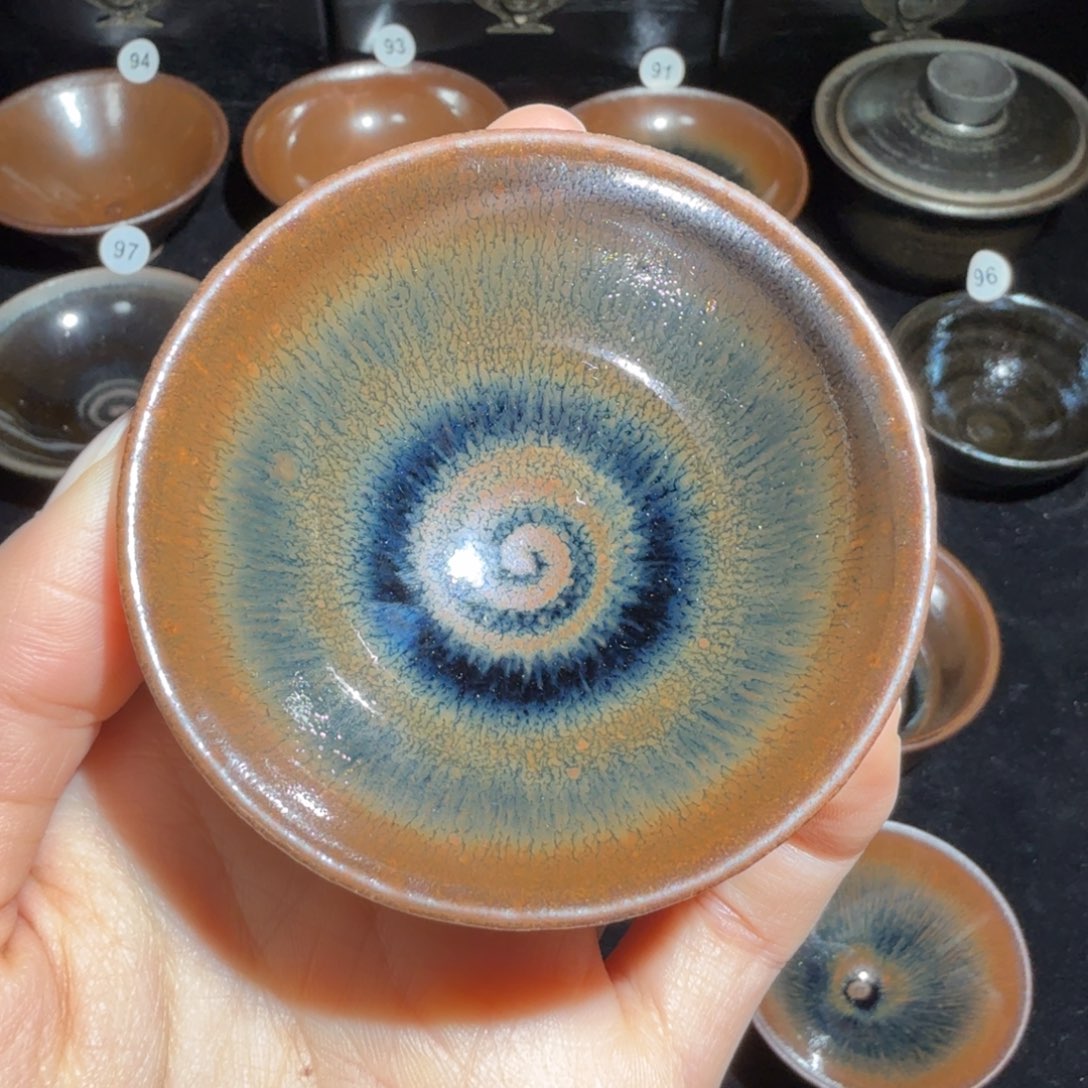 茶盏柴烧螺旋纹小口杯